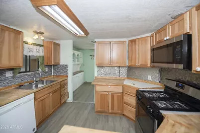 15633 S Red Rock Lane, Mayer, AZ 86333 - Photo 10