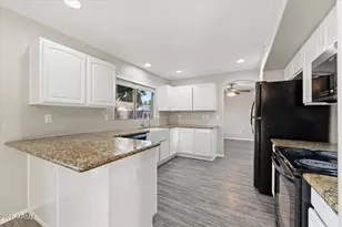 1000 N 92nd Cir, Mesa, AZ 85207 - Photo 6