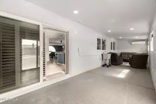 417 E Beck Ln, Phoenix, AZ 85022 - Photo 24