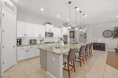 16182 W Monterosa Street, Goodyear, AZ 85395 - Photo 10