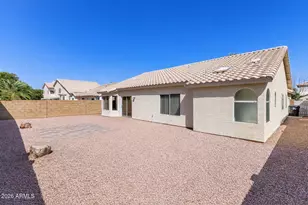 851 W Palo Verde St, Gilbert, AZ 85233 - Photo 32