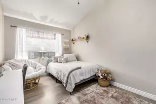 3930 W Monterey St, Chandler, AZ 85226 - Photo 14