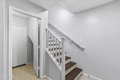 7751 W Pipestone Place, Phoenix, AZ 85035 - Photo 2