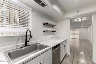 4558 W Maryland Ave, Glendale, AZ 85301 - Photo 10