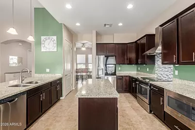 22603 W Laura Street, Wittmann, AZ 85361 - Photo 18