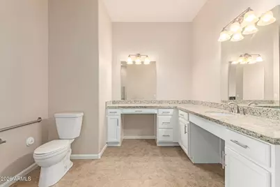 22603 W Laura Street, Wittmann, AZ 85361 - Photo 32