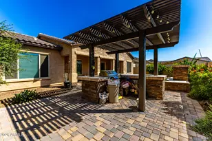 9753 W Rowel Rd, Peoria, AZ 85383 - Photo 40