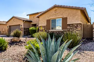 9753 W Rowel Rd, Peoria, AZ 85383 - Photo 4
