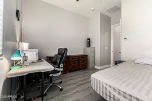 9753 W Rowel Rd, Peoria, AZ 85383 - Photo 32