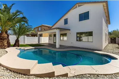 16054 W Hearn Road, Surprise, AZ 85379 - Photo 28