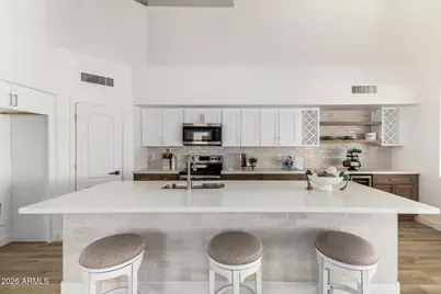 16054 W Hearn Road, Surprise, AZ 85379 - Photo 8