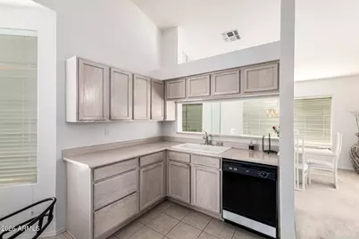 1601 E Hazeltine Way, Chandler, AZ 85249 - Photo 10