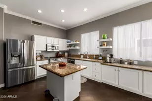 1865 S Morrison Ln, Gilbert, AZ 85295 - Photo 10