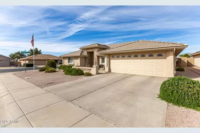 11516 E Madero Avenue, Mesa, AZ 85209 - Photo 6