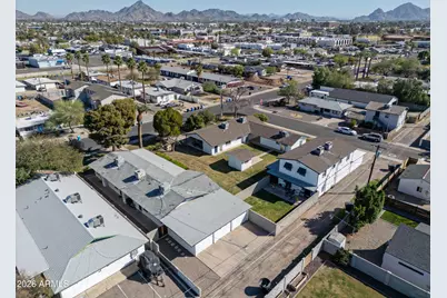 1021 E Fairmount Avenue, Phoenix, AZ 85014 - Photo 2
