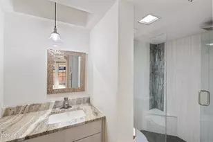 10410 N Cave Creek Rd, Phoenix, AZ 85020 - Photo 16