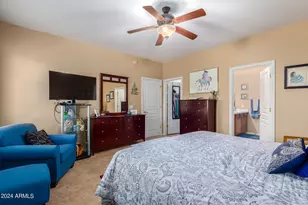 955 E Knox Rd, Chandler, AZ 85225 - Photo 20