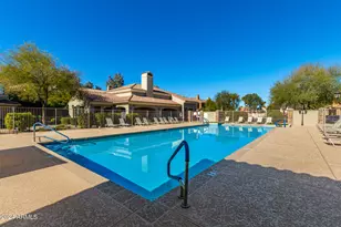 955 E Knox Rd, Chandler, AZ 85225 - Photo 38