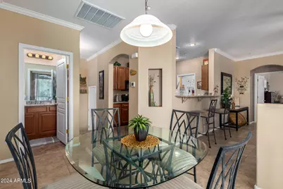 955 E Knox Road #244, Chandler, AZ 85225 - Photo 10