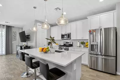 18601 W Cottontail Lane, Surprise, AZ 85387 - Photo 8