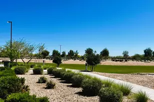 18601 W Cottontail Ln, Surprise, AZ 85387 - Photo 42