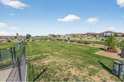 8114 E Petunia Avenue, Mesa, AZ 85212 - Photo 58