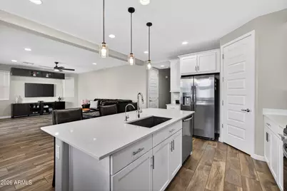 8114 E Petunia Avenue, Mesa, AZ 85212 - Photo 12