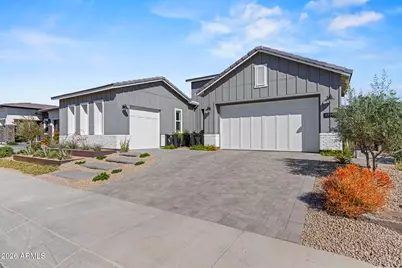 17702 W Guthrie Street, Surprise, AZ 85388 - Photo 4