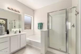 16202 W Winchcomb Ln, Surprise, AZ 85379 - Photo 18