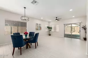 16202 W Winchcomb Ln, Surprise, AZ 85379 - Photo 8