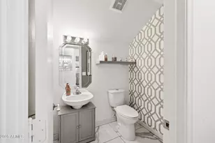 4376 E Anderson Dr, Phoenix, AZ 85032 - Photo 20