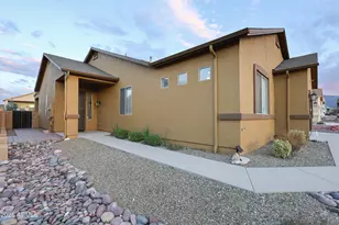 596 S Rowdy Ranch Rd, Camp Verde, AZ 86322 - Photo 2