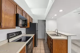 1432 W Emerald Ave, Mesa, AZ 85202 - Photo 10