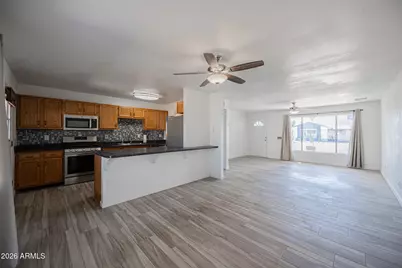 8518 E Rancho Vista Drive, Scottsdale, AZ 85251 - Photo 8