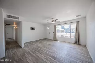 8518 E Rancho Vista Dr, Scottsdale, AZ 85251 - Photo 6