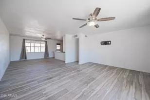 8518 E Rancho Vista Dr, Scottsdale, AZ 85251 - Photo 4