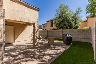18551 W Udall Dr, Surprise, AZ 85374 - Photo 28