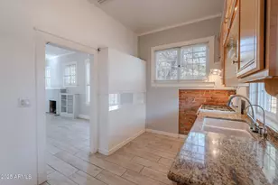 711 E McKinley St, Phoenix, AZ 85006 - Photo 12