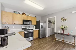 1057 E Silversmith Trail, San Tan Valley, AZ 85143 - Photo 18