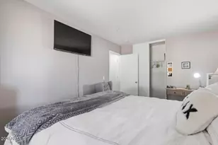 1057 E Silversmith Trail, San Tan Valley, AZ 85143 - Photo 24