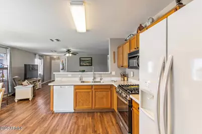 1057 E Silversmith Trail, San Tan Valley, AZ 85143 - Photo 10