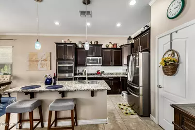 18254 W Young Street, Surprise, AZ 85388 - Photo 6