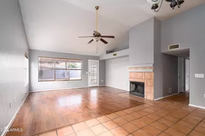 7854 W Fleetwood Lane, Glendale, AZ 85303 - Photo 6