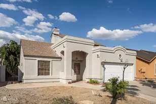 7854 W Fleetwood Ln, Glendale, AZ 85303 - Photo 2