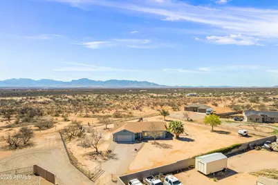 638 E Birch Street, Huachuca City, AZ 85616 - Photo 26