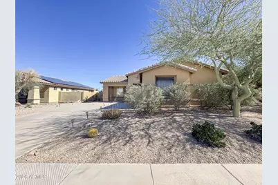 17552 W Canyon Lane, Goodyear, AZ 85338 - Photo 4