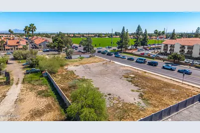 1106 N Center Street #-, Mesa, AZ 85201 - Photo 2