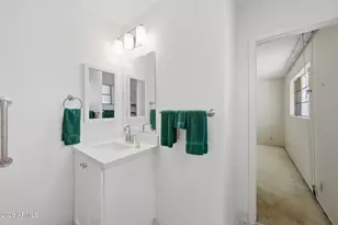 6708 N 41st Ln, Phoenix, AZ 85019 - Photo 30