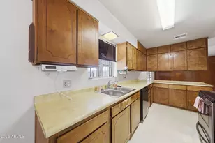 6708 N 41st Ln, Phoenix, AZ 85019 - Photo 4