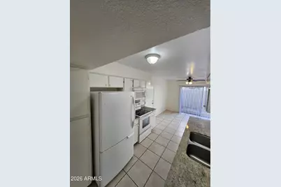 5635 S Clambake Bay Court #Unit C, Tempe, AZ 85283 - Photo 10